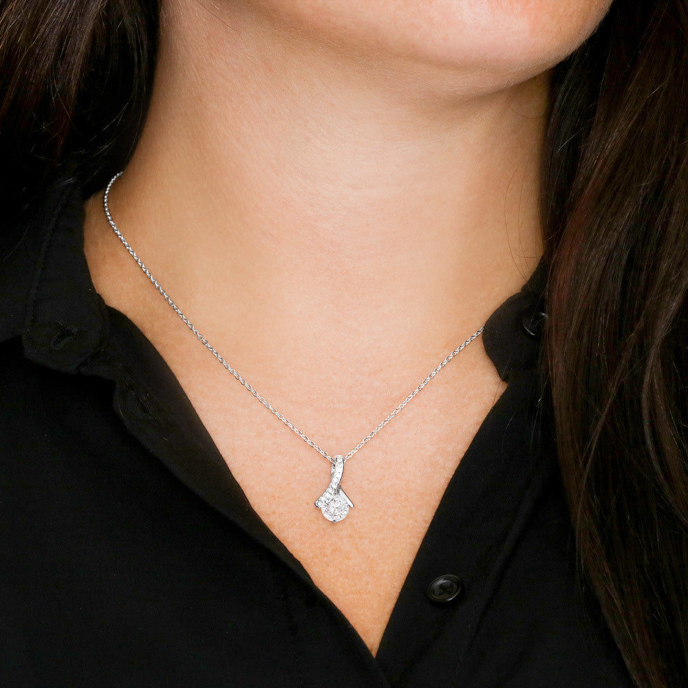 To My Daughter l I'm proud to be your father (Alluring beauty Necklace) - Stacy Style