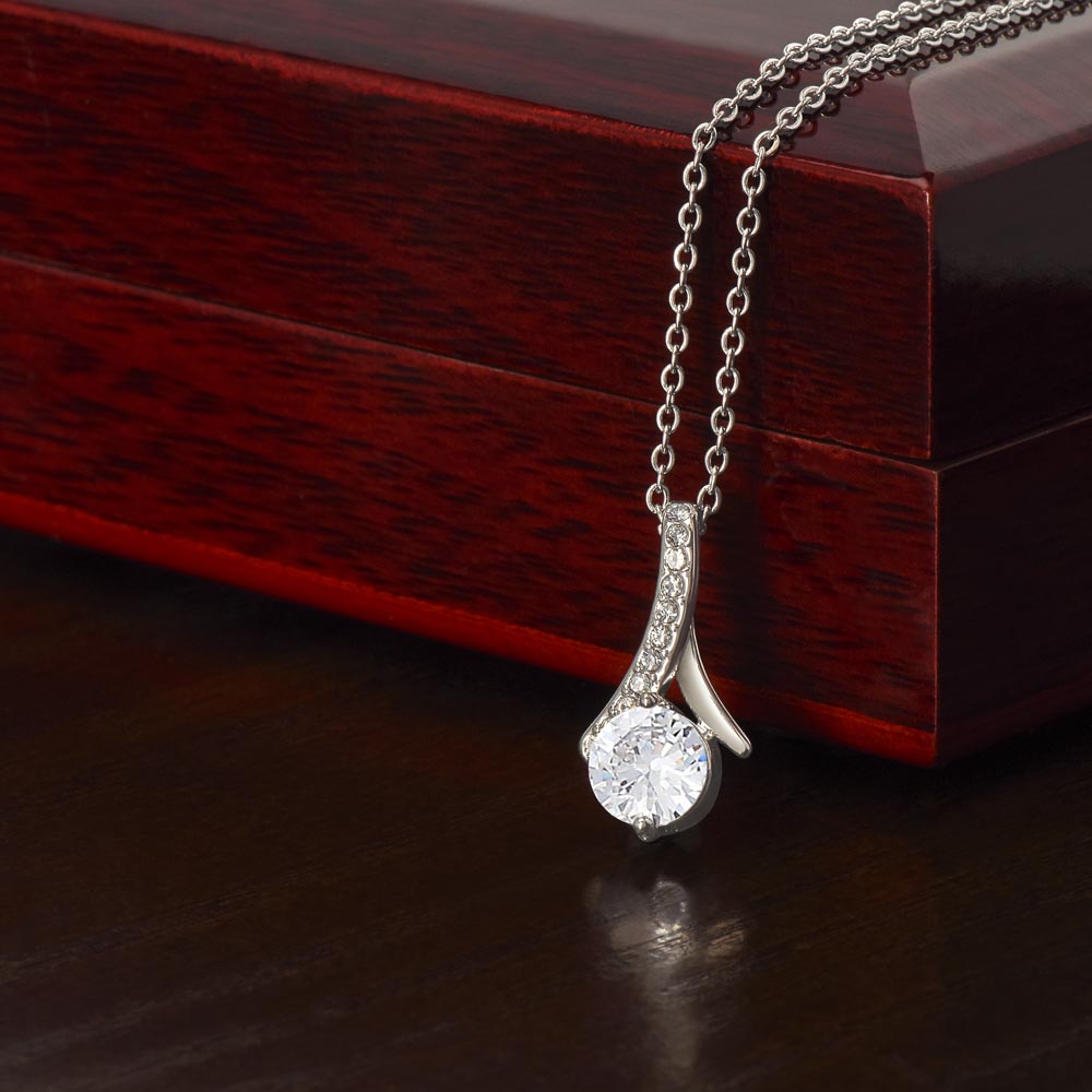 To My Daughter l I'm proud to be your father (Alluring beauty Necklace) - Stacy Style