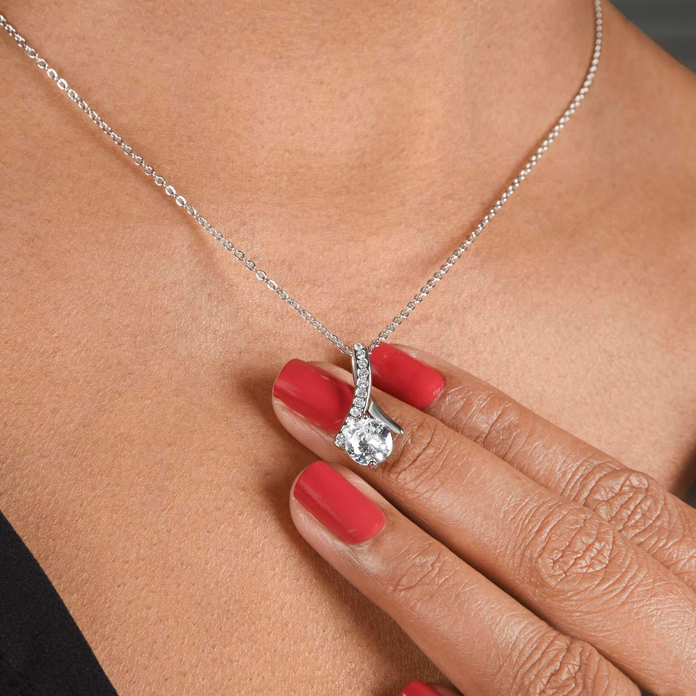 To My Daughter l I'm proud to be your father (Alluring beauty Necklace) - Stacy Style